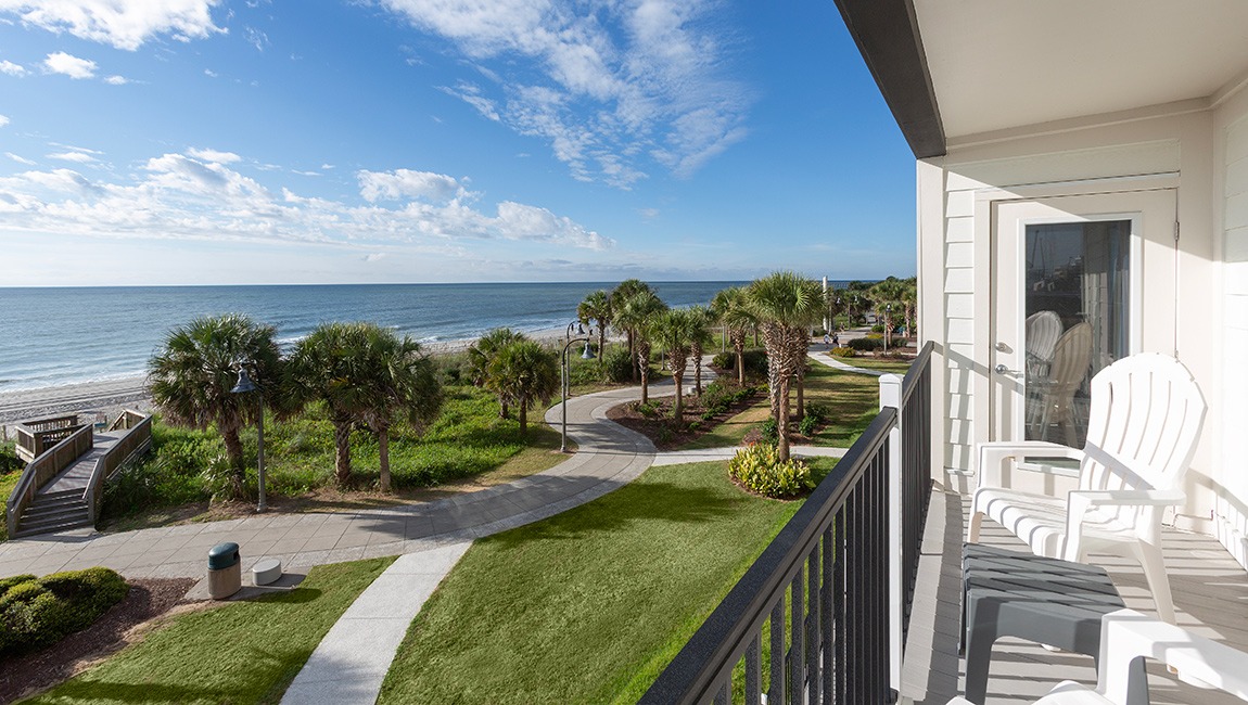 Ocean Escape Boardwalk | 3 Bedroom Corner Oceanfront Condo (Sleeps 11)