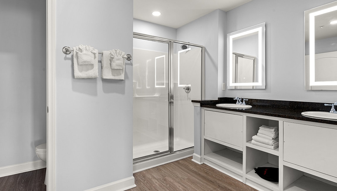 Ocean Escape | 3 Bedroom Condo (Sleeps 10)