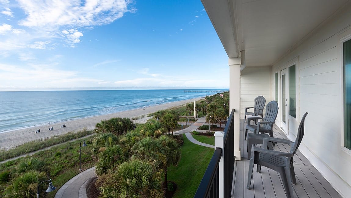 Ocean Escape Boardwalk | 3 Bedroom Top Floor Oceanfront Condo (Sleeps 11)