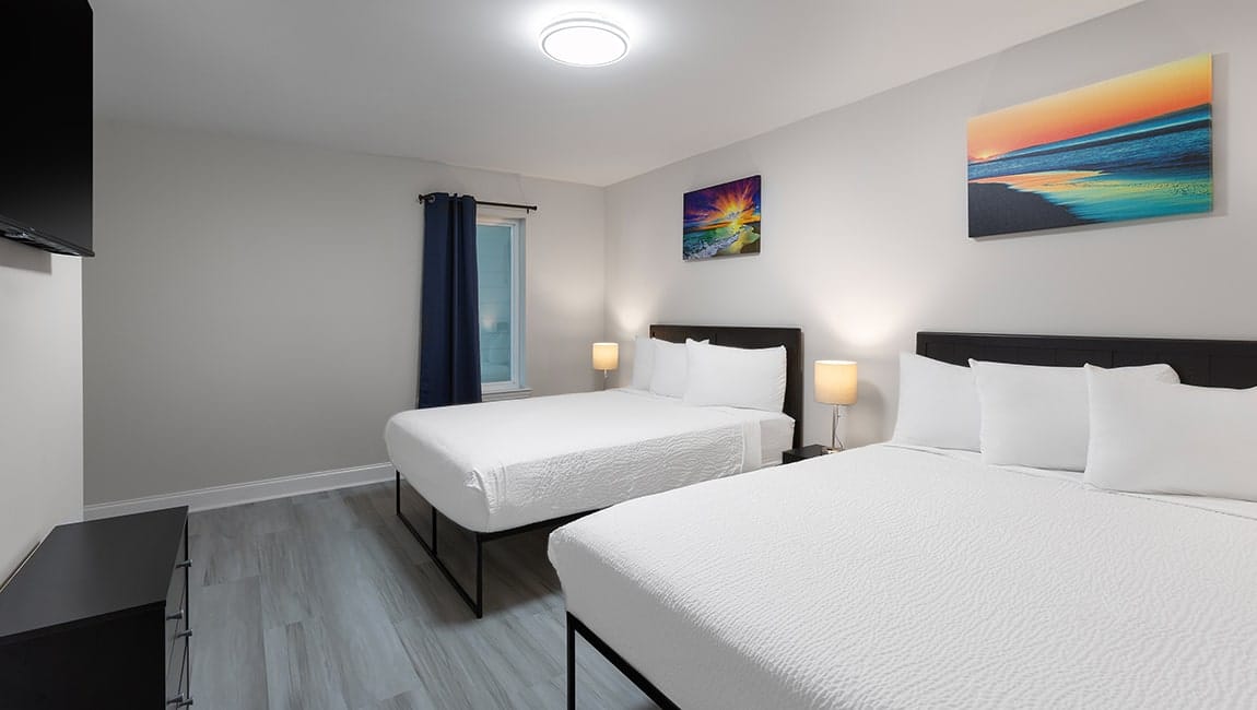 Ocean Escape Boardwalk | 3 Bedroom Oceanfront Condo (Sleeps 13)