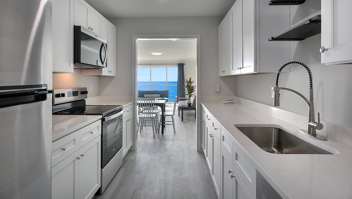Ocean Escape Boardwalk | 3 Bedroom Corner Oceanfront South Condo (Sleeps 11)