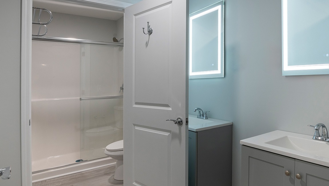 Ocean Escape Boardwalk | 2 Bedroom Boulevard View Condo (Sleeps 8)