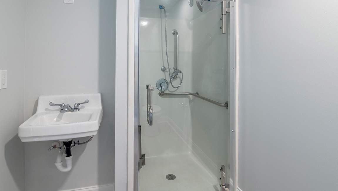Ocean Escape Boardwalk | 3 Bedroom Ocean View Condo ADA (Sleeps 10)