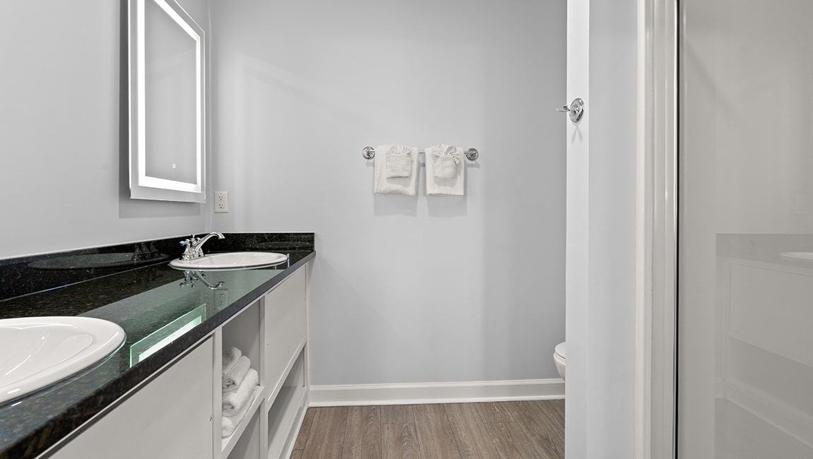 Ocean Escape | Ocean View 2 Bedroom – 2 Queens (Sleeps 8)