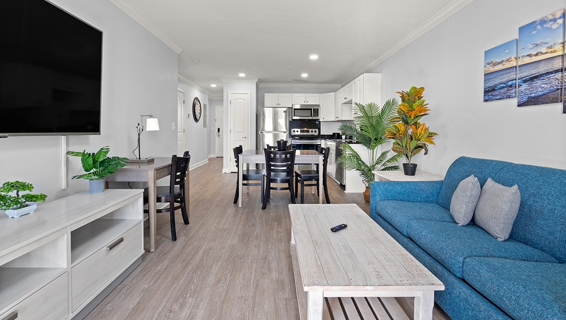 Ocean Escape | Ocean View 2 Bedroom – 2 Queens (Sleeps 8)