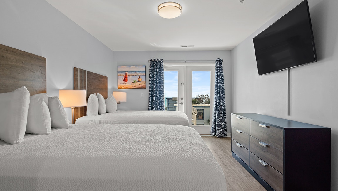 Ocean Escape | 3 Bedroom Ocean View Condo (Sleeps 10)