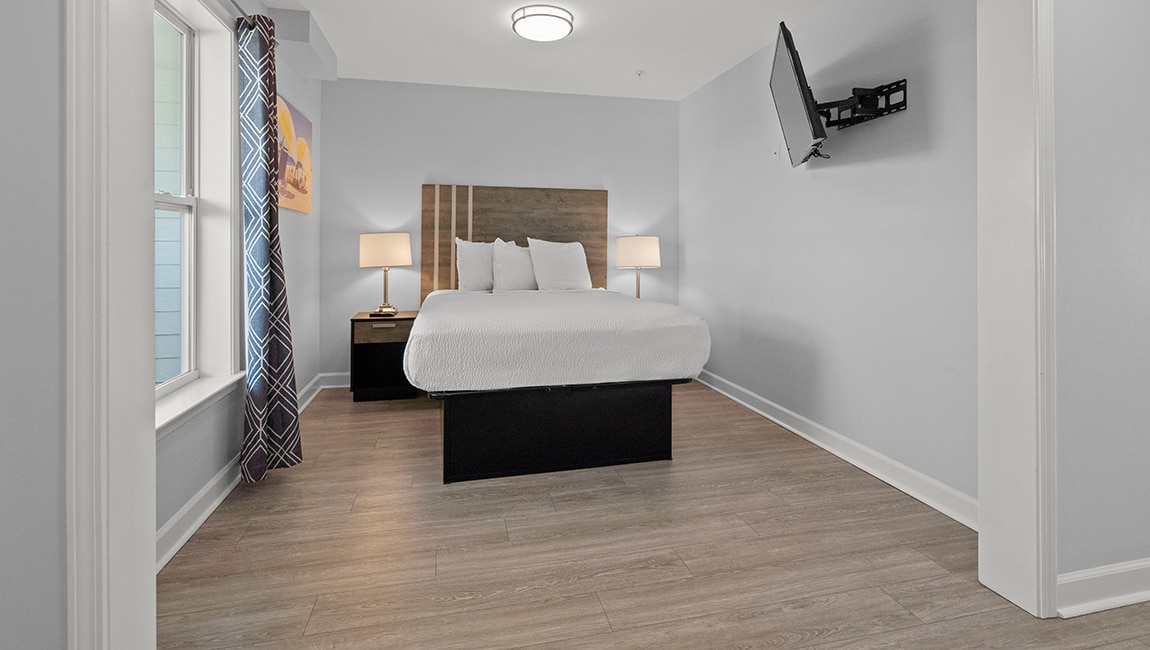 Ocean Escape | Ocean View 2 Bedroom Condo – King (Sleeps 6)